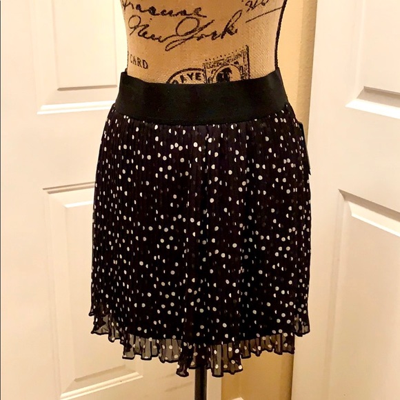 Polka Dot Skirt - Picture 1 of 4